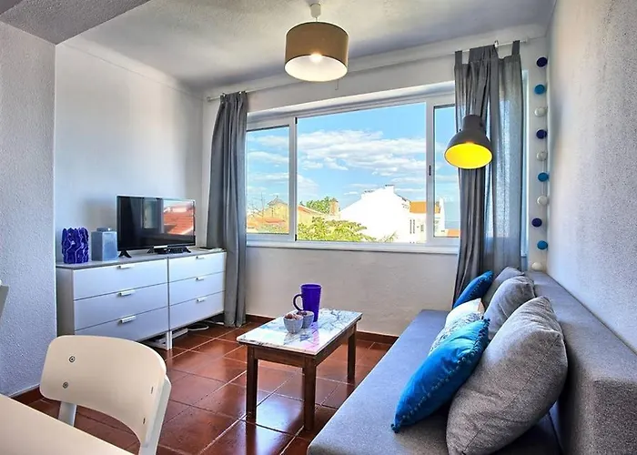 Centre Avec Vue Incroyable Sur La Mer דירה *