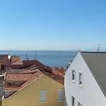 Апартаменты Centre Avec Vue Incroyable Sur La Mer Лиссабон