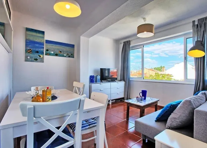 Centre Avec Vue Incroyable Sur La Mer 아파트 *